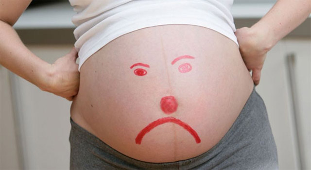 Viêm âm dạo khi mang thai có thể ảnh hưởng tới sức khỏe của cả mẹ và bé