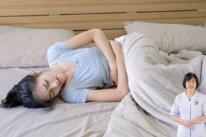 Quan hệ xong bị đau rát có sao không?