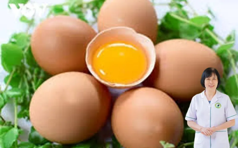 Ăn trứng nhiều c&oacute; bị v&ocirc; sinh kh&ocirc;ng